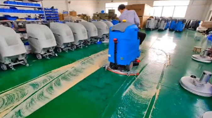 芜湖2023年还在用人工的物业保洁不妨试试洗地机吧